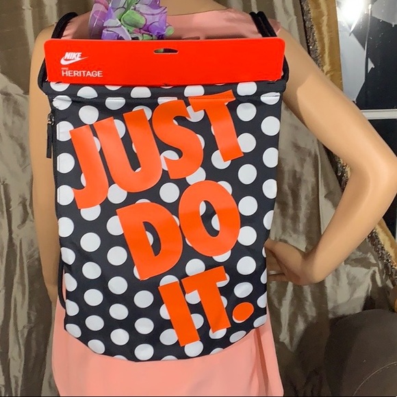 Nike JDI Heritage Sports Bag Gymsack Black - Picture 4 of 16